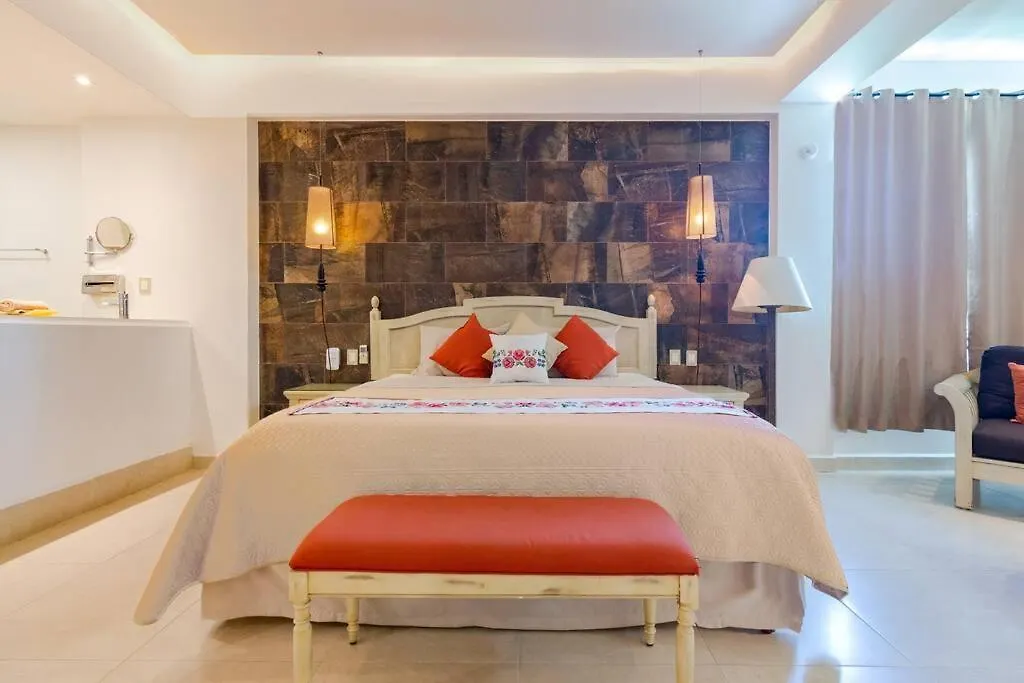 Encantadora Suite Super Amplia En Colibri Playa Del Carmen Mexico